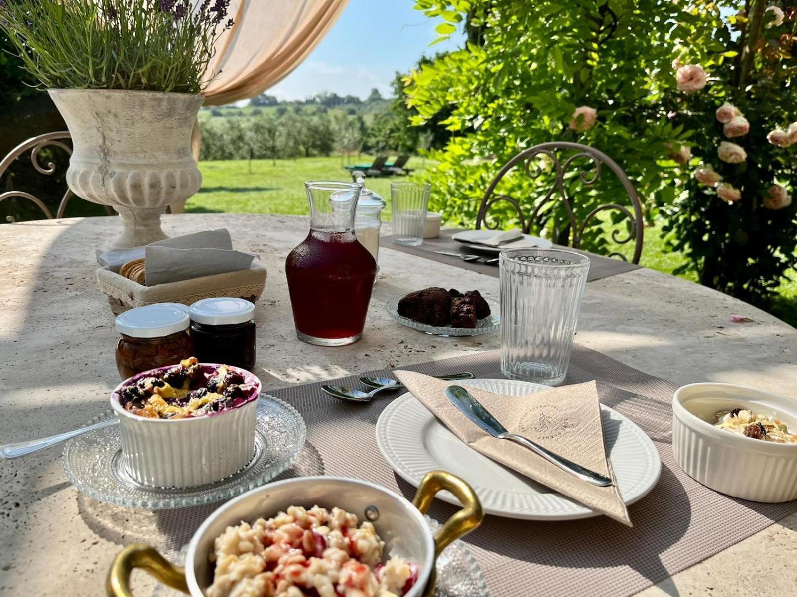 Podere Pievina Delle Corti - Dimora Di Campagna Sinalunga Zewnętrze zdjęcie